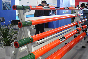 Plusieurs types de percusseurs de forage